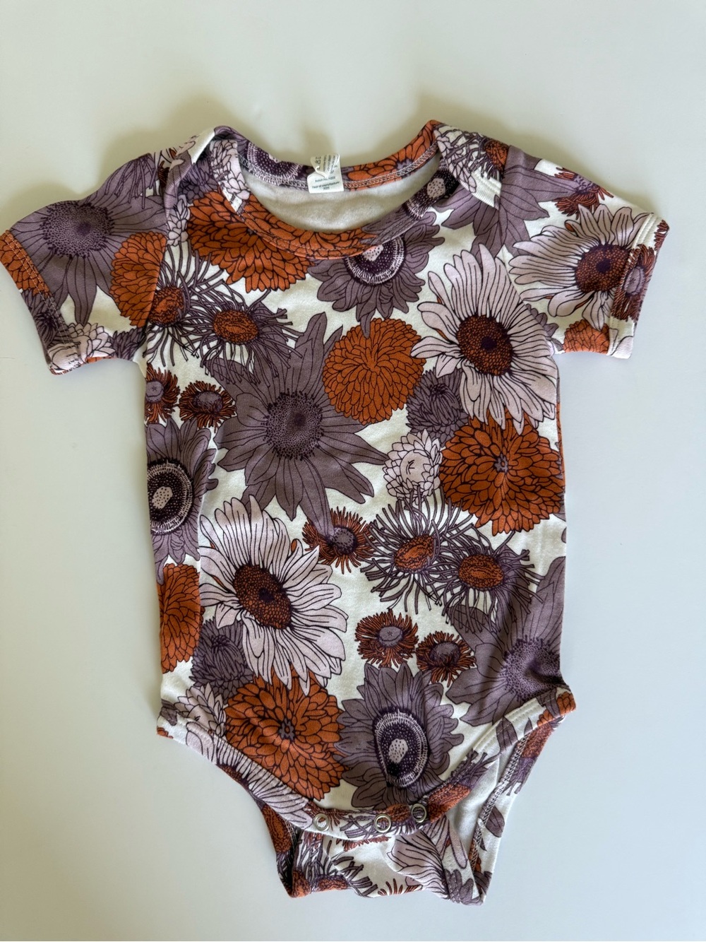 kate quinn Floral Short-Sleeve One-Piece Bodysuit - Orange & Purple